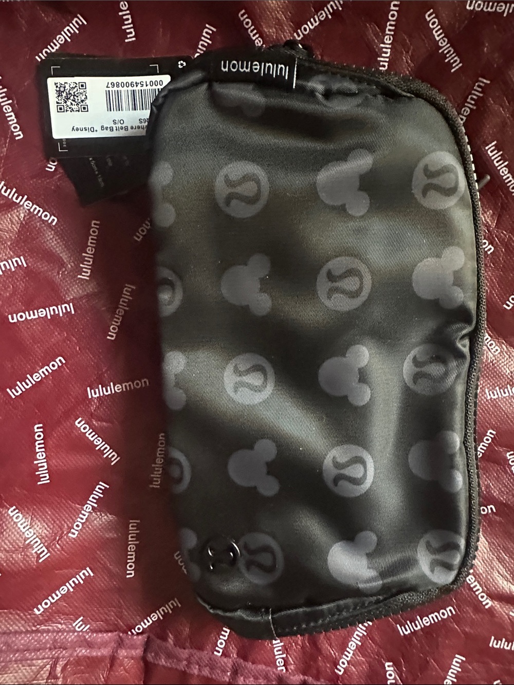 lululemon athletica Black Small Logo Dotted Pouch